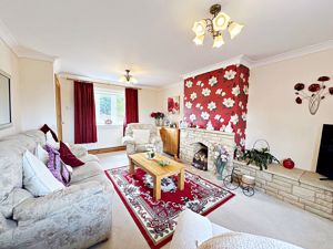 Lounge- click for photo gallery